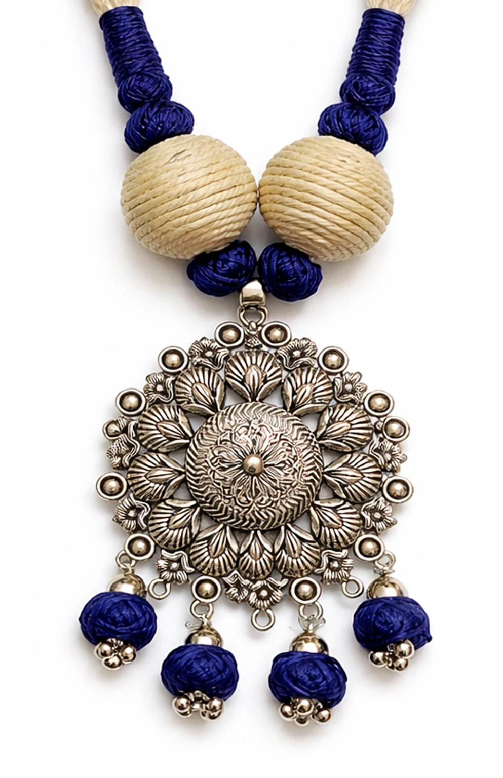 Mohar Jute Blue Jewellery Set - Image 4